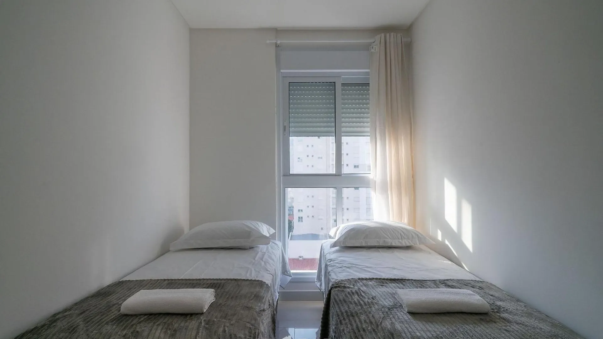 Διαμέρισμα Apto 3Q C/ Piscina E Acad. 180M - Ltt803